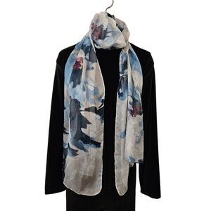 WhiteHouse BlackMarket Scarf